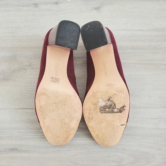 CALVIN KLEIN Burgundy Heels - Picture 2 of 7